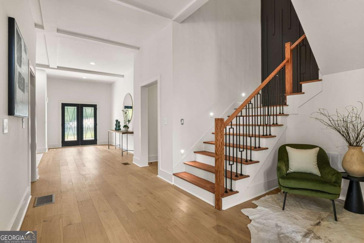 2047 Drew Valley Road Atlanta - Photo 12