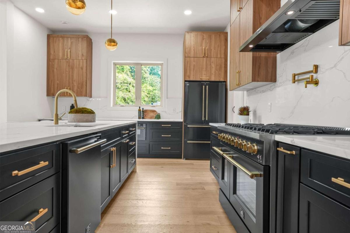 2047 Drew Valley Road Atlanta - Photo 18