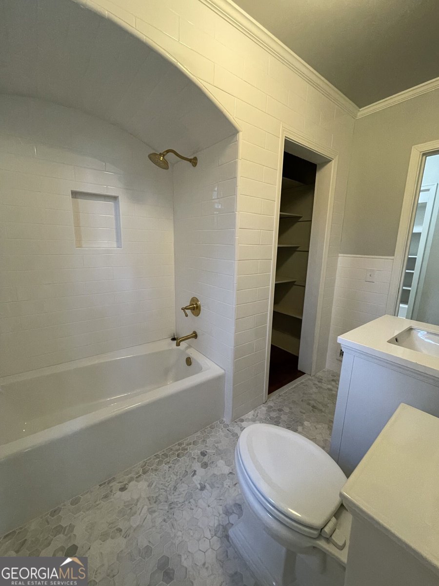 408 Thurston Avenue Thomaston - Photo 33