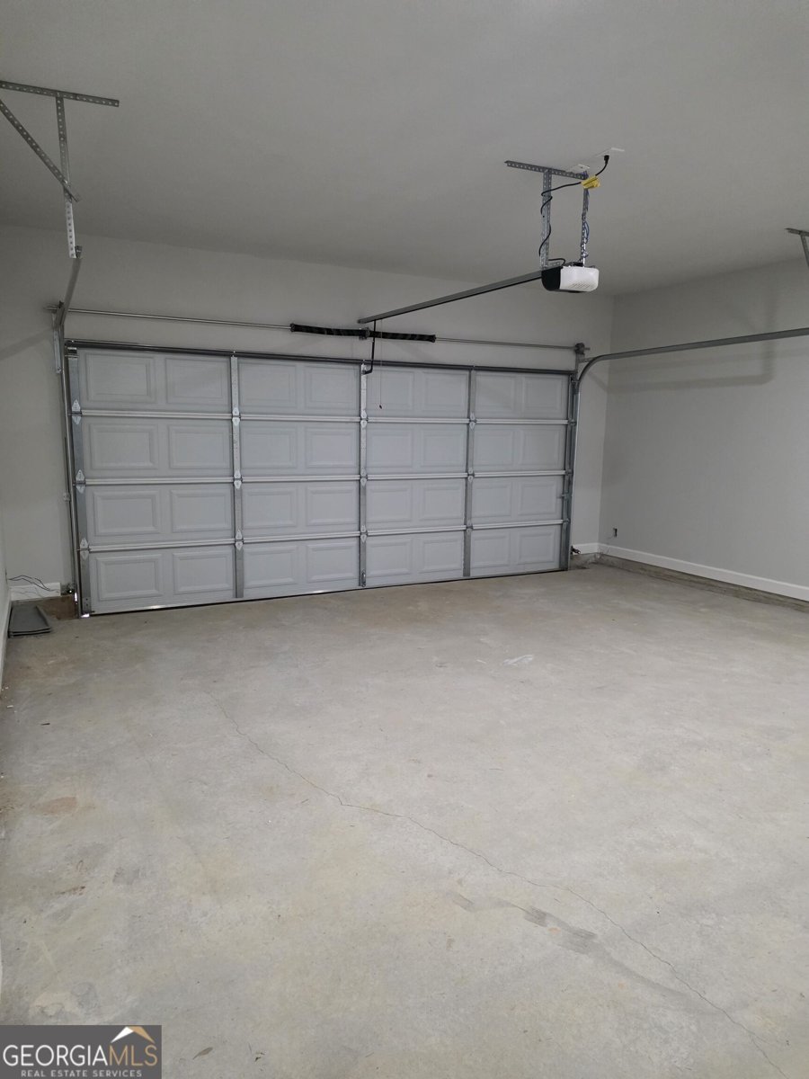 448 Hill Street Griffin - Photo 32