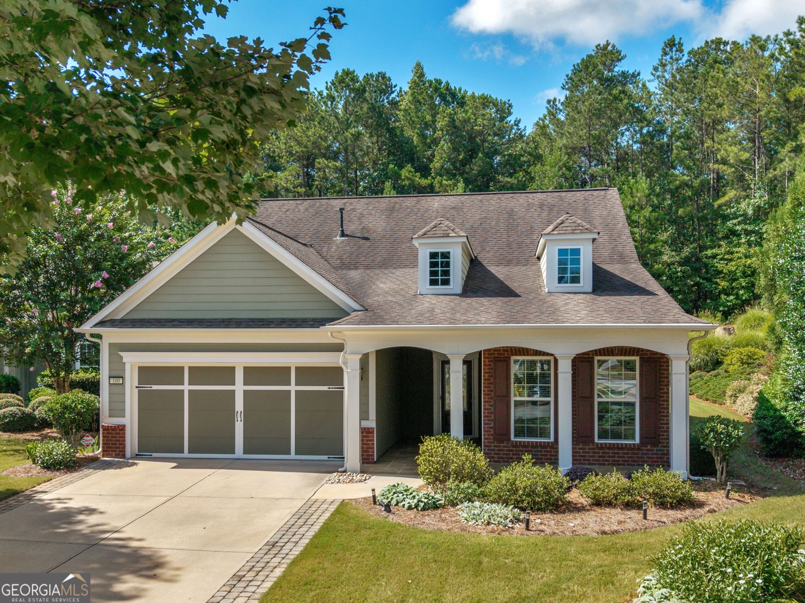 100 Crape Myrtle Drive Griffin - main photo