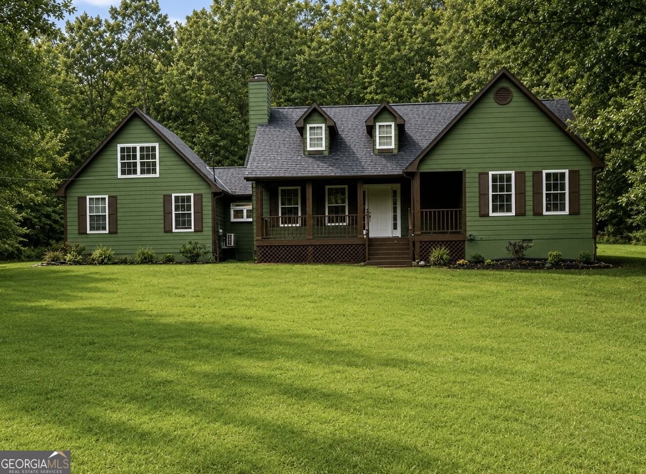 115 Hubbard Drive Newnan - main photo