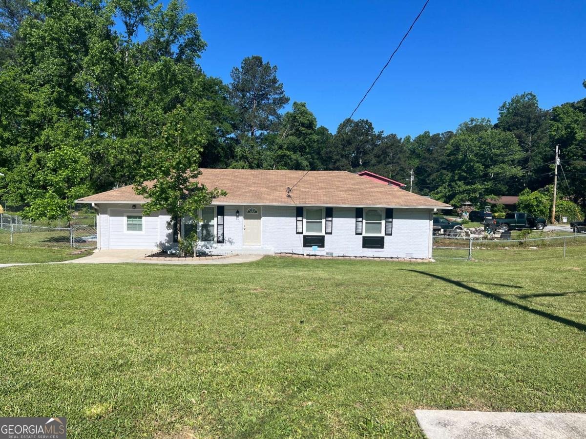 2875 Carriage Lane Atlanta - main photo