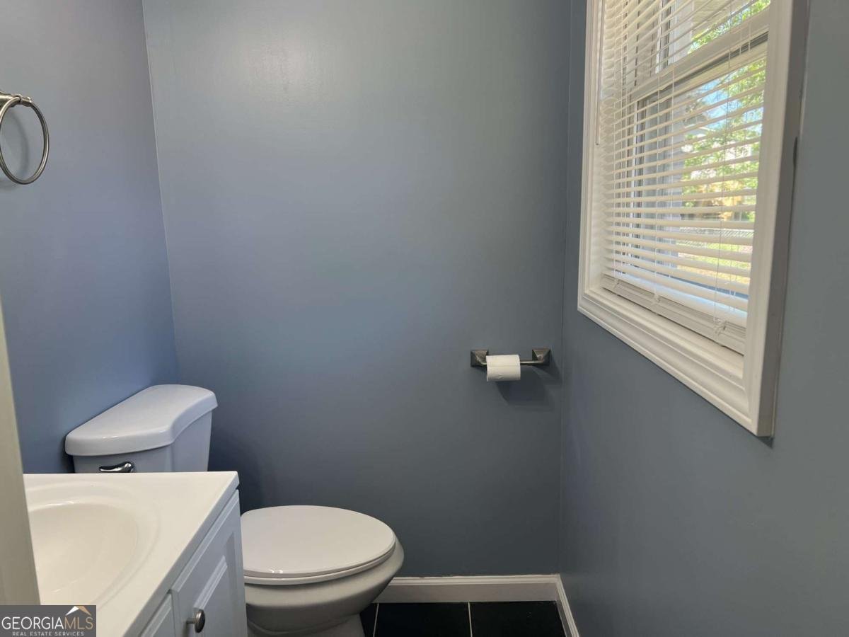 2875 Carriage Lane Atlanta - Photo 9