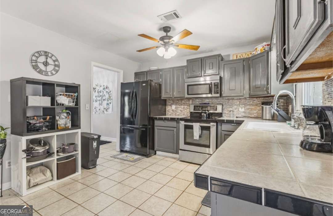4364 Housworth Drive Lithonia - Photo 11