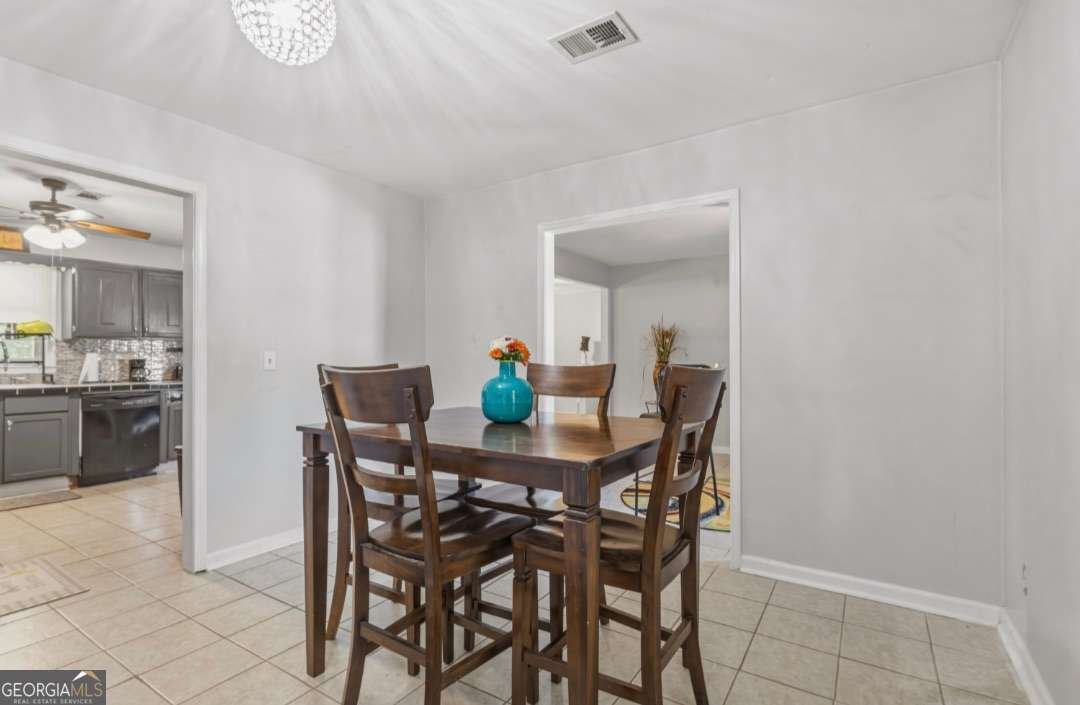 4364 Housworth Drive Lithonia - Photo 9