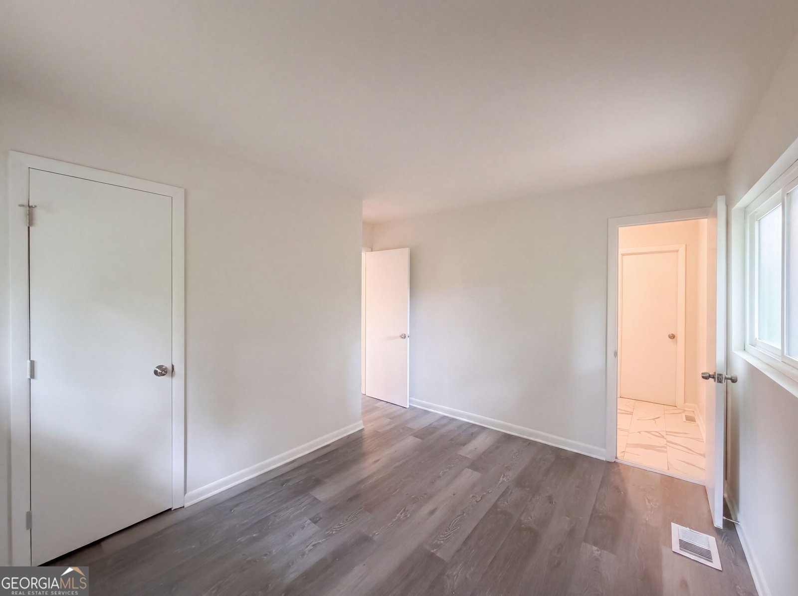 6970 Mary Court Riverdale - Photo 13