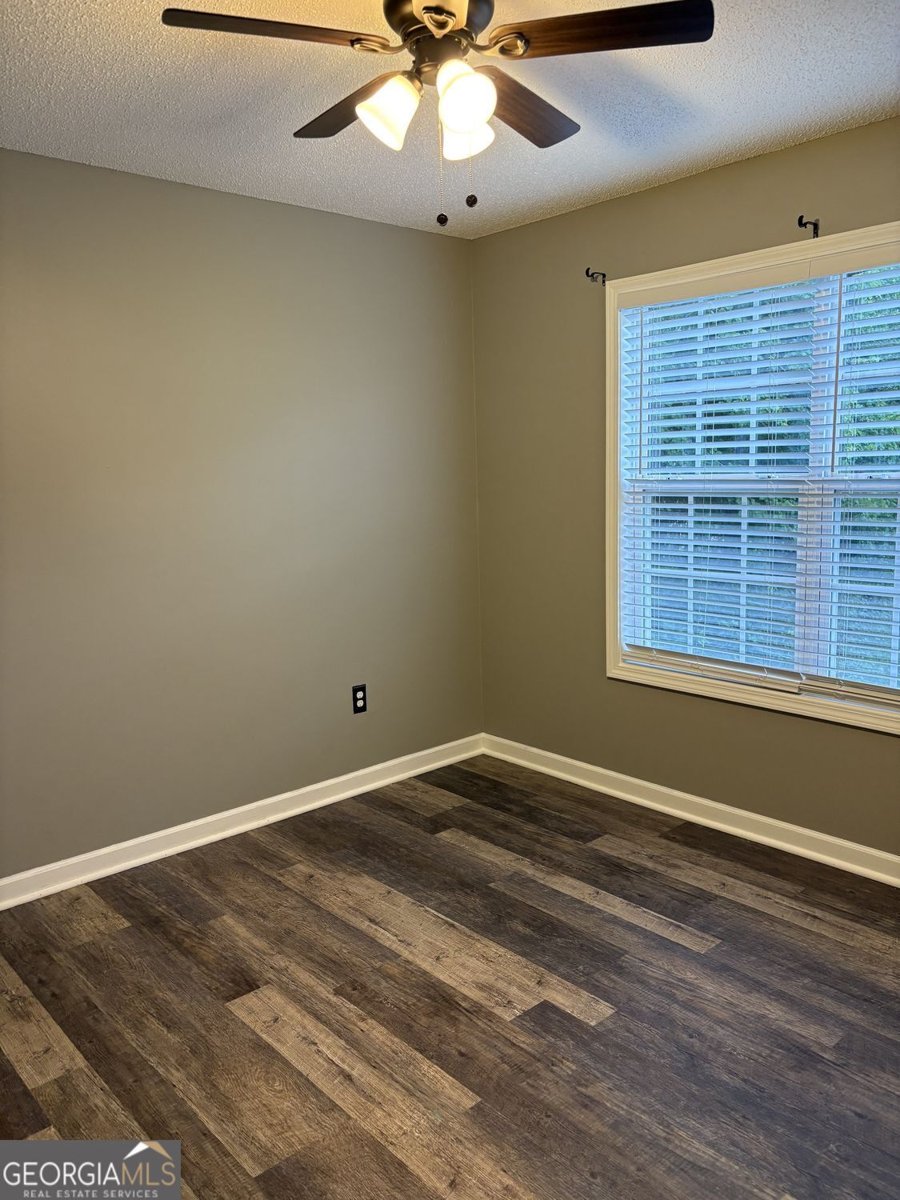 205 White Pine Lane Temple - Photo 6