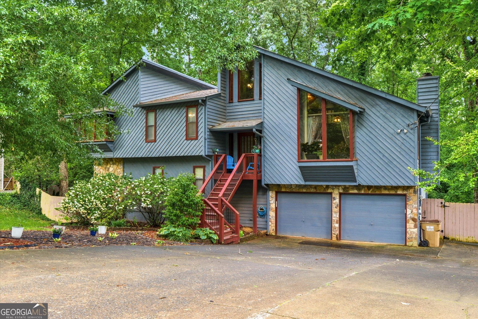 1781 Blackwillow Drive Marietta - main photo