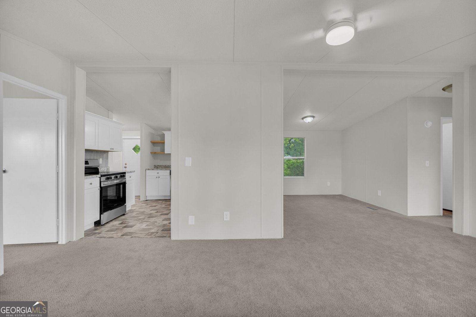 218 Gainesville Street Carnesville - Photo 15
