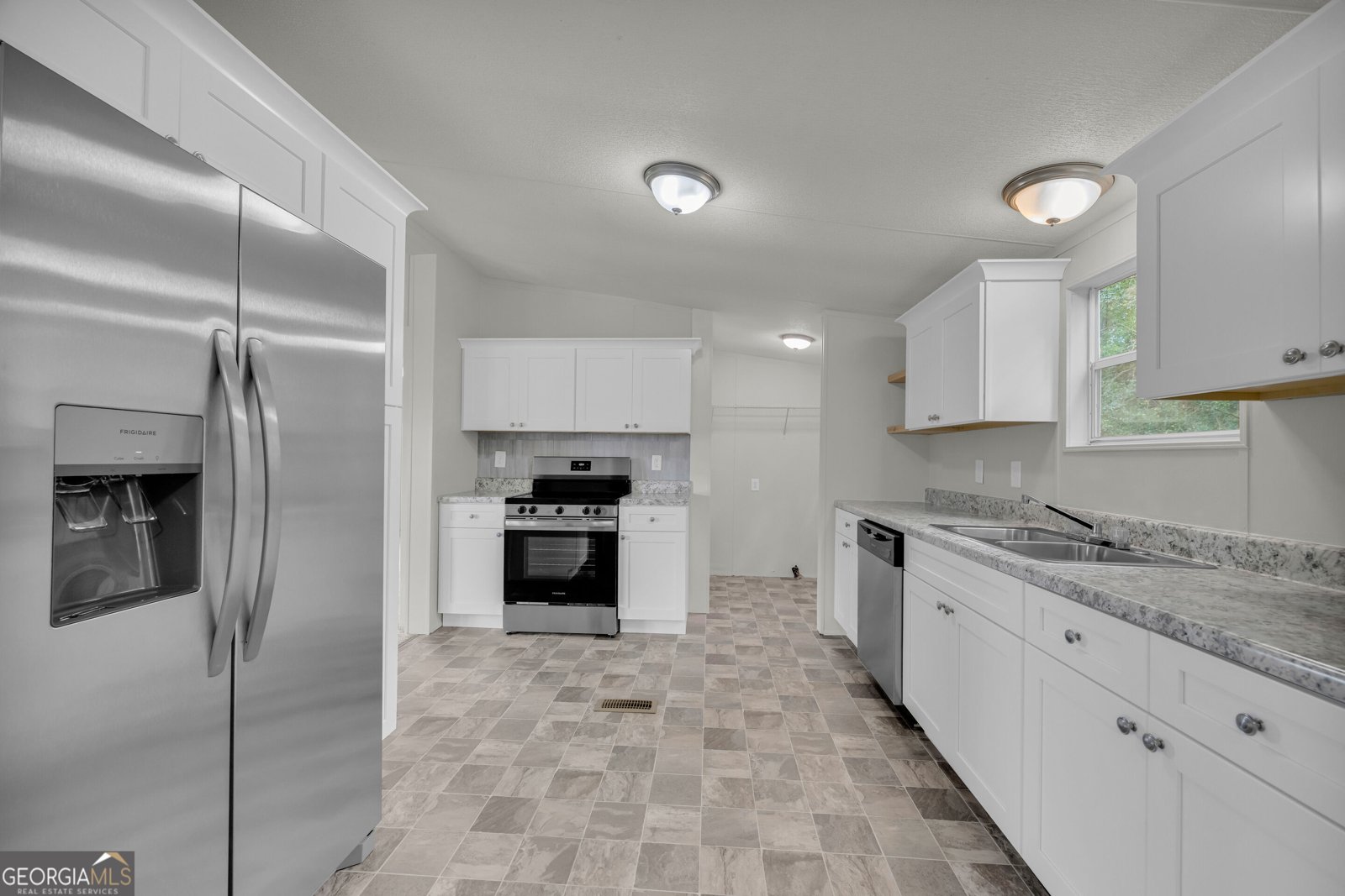 218 Gainesville Street Carnesville - Photo 21