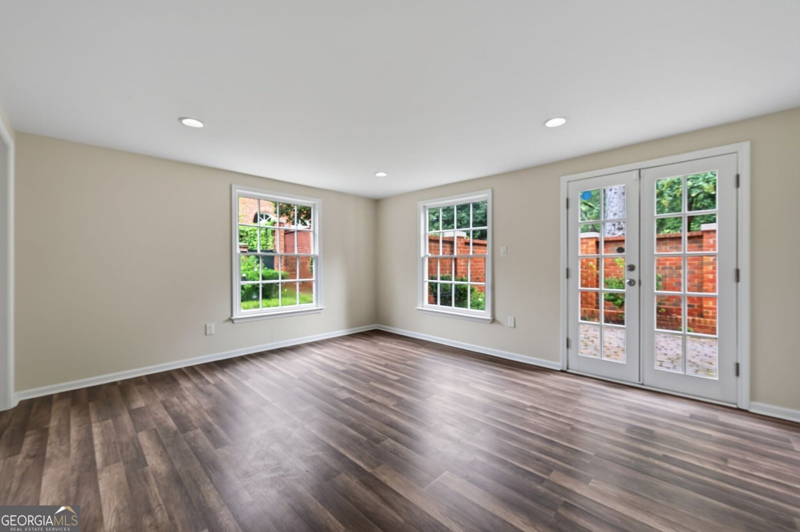 420 Jefferson Circle Sandy Springs - Photo 6