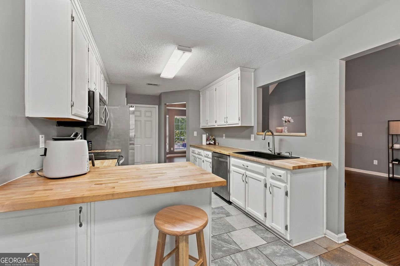 218 Oakwood Court Mcdonough - Photo 16