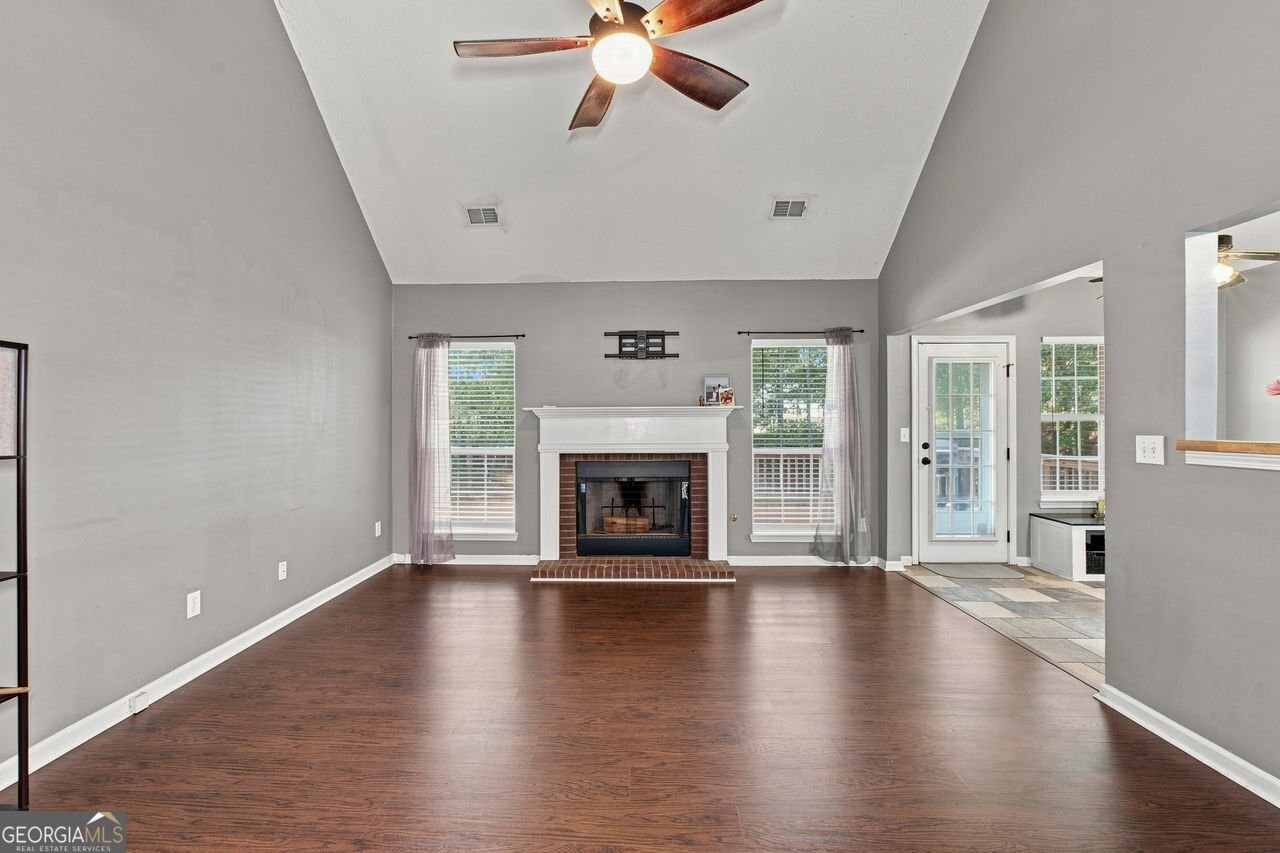 218 Oakwood Court Mcdonough - Photo 7