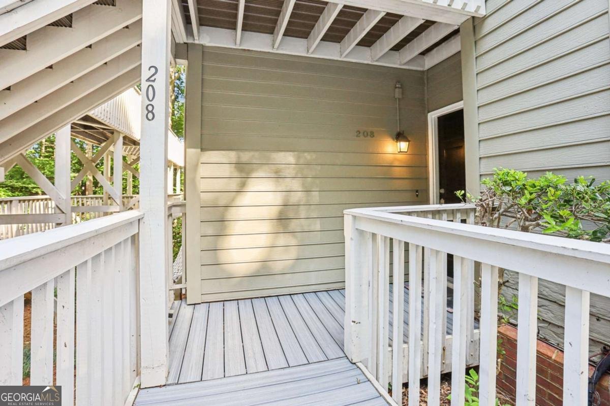 208 Bainbridge Drive Sandy Springs - Photo 26