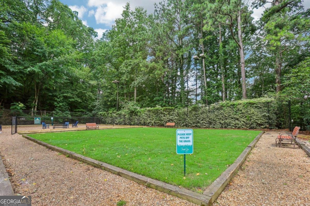 208 Bainbridge Drive Sandy Springs - Photo 28