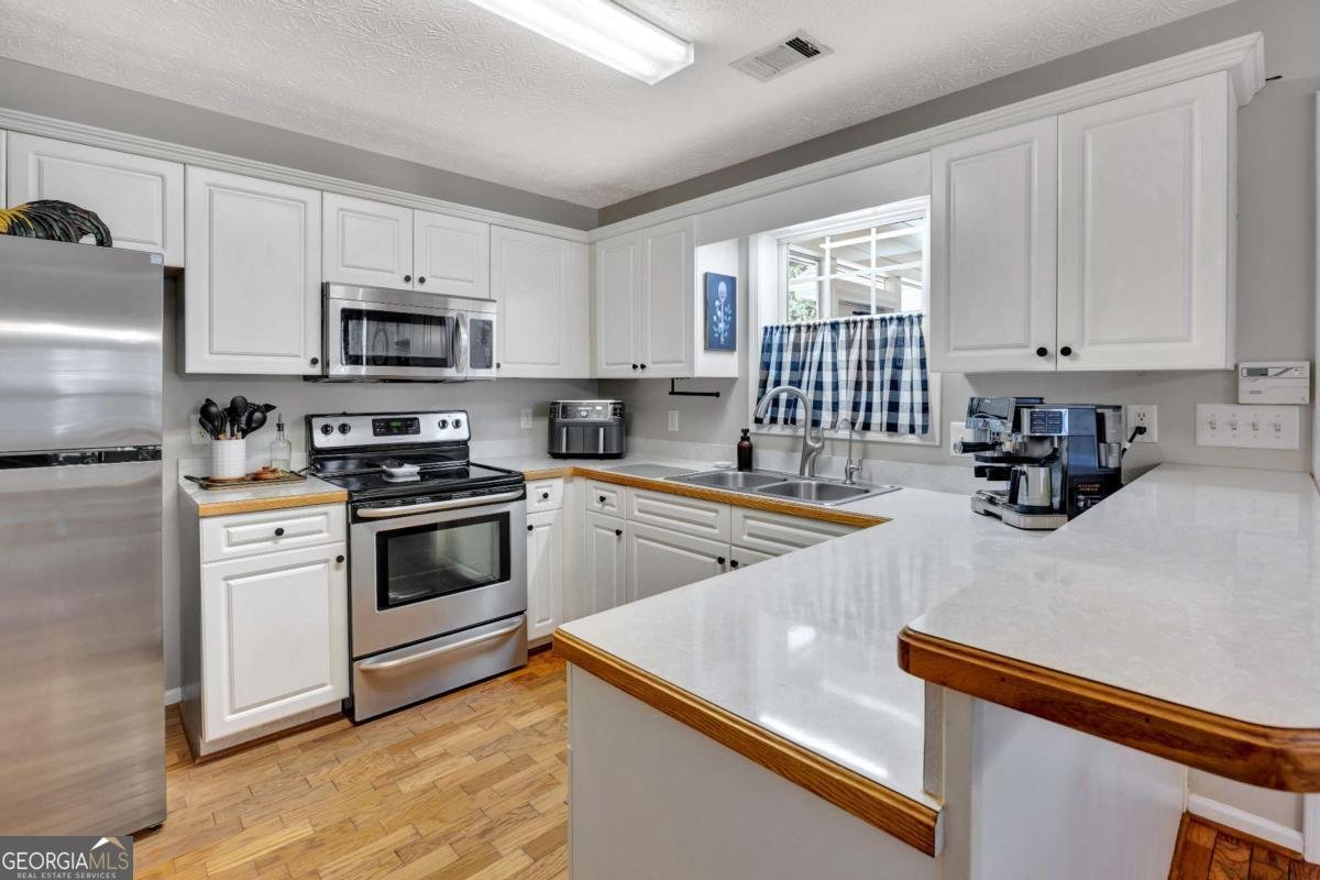 35 Macadamia Court Covington - Photo 12