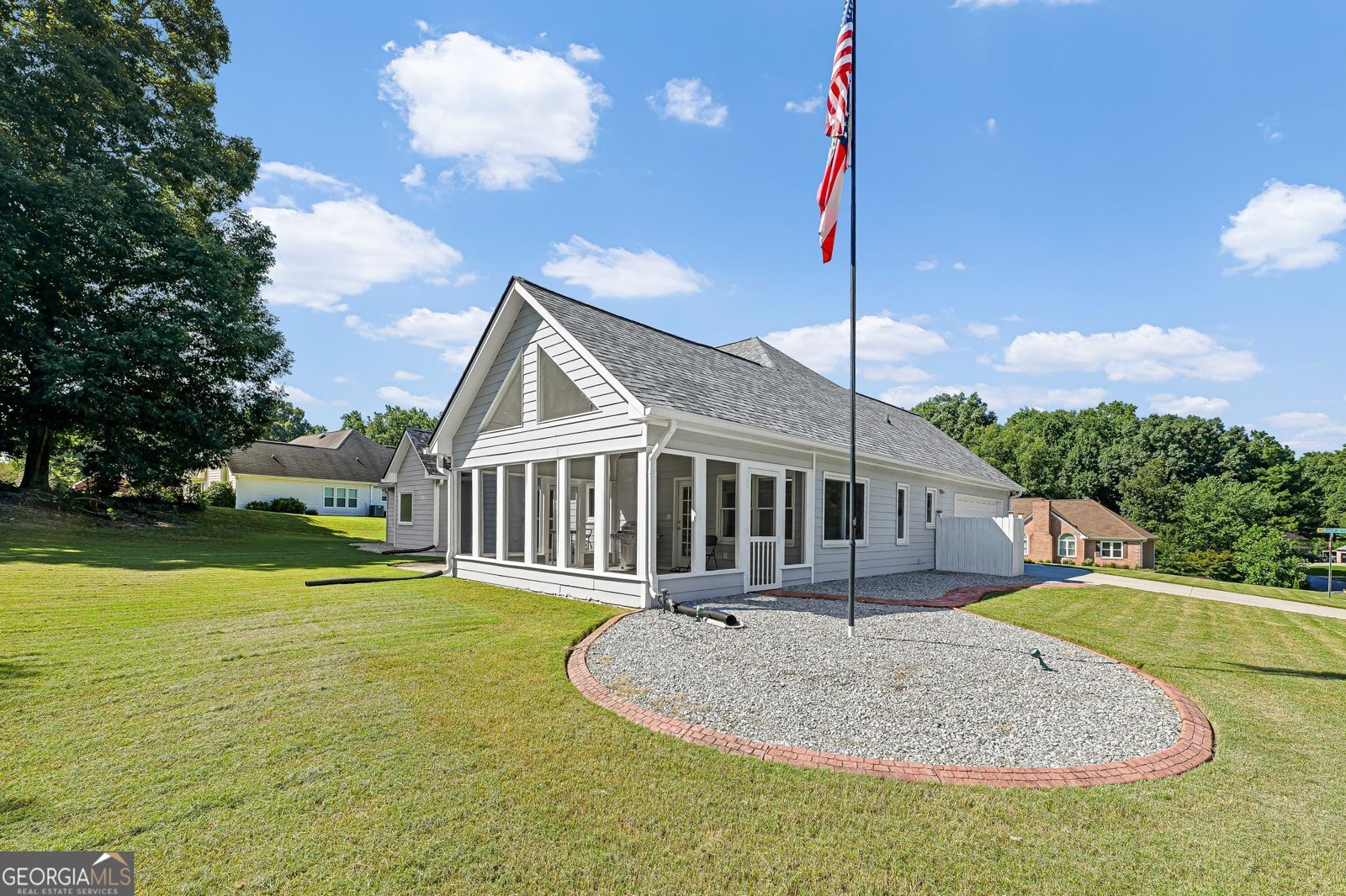 2145 Wynfield Point Drive Buford - Photo 32