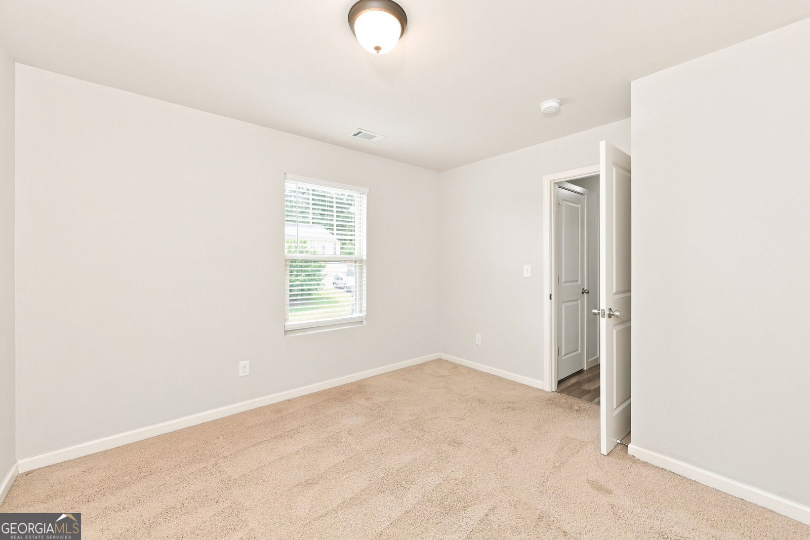 1043 Sutherland Drive Winder - Photo 15