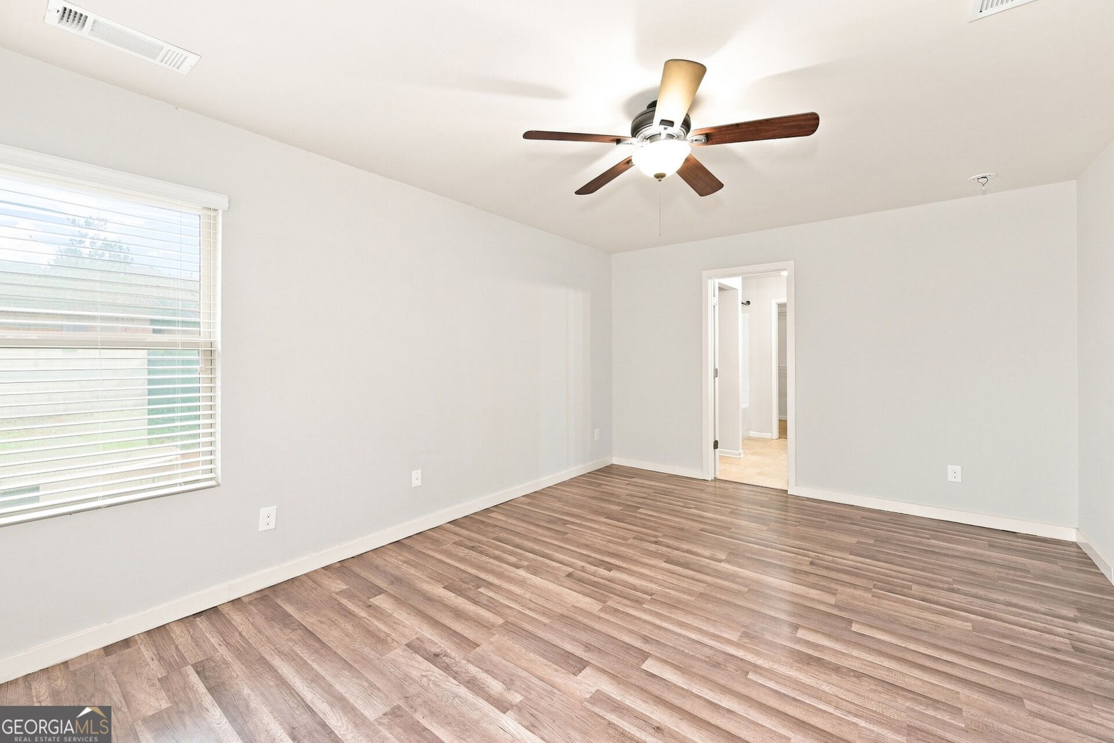 1043 Sutherland Drive Winder - Photo 7