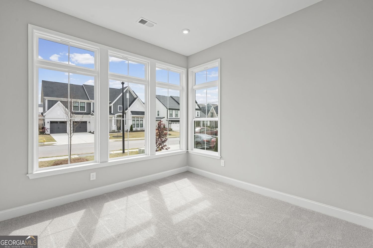 82 Clear Lake Parkway Hoschton - Photo 18