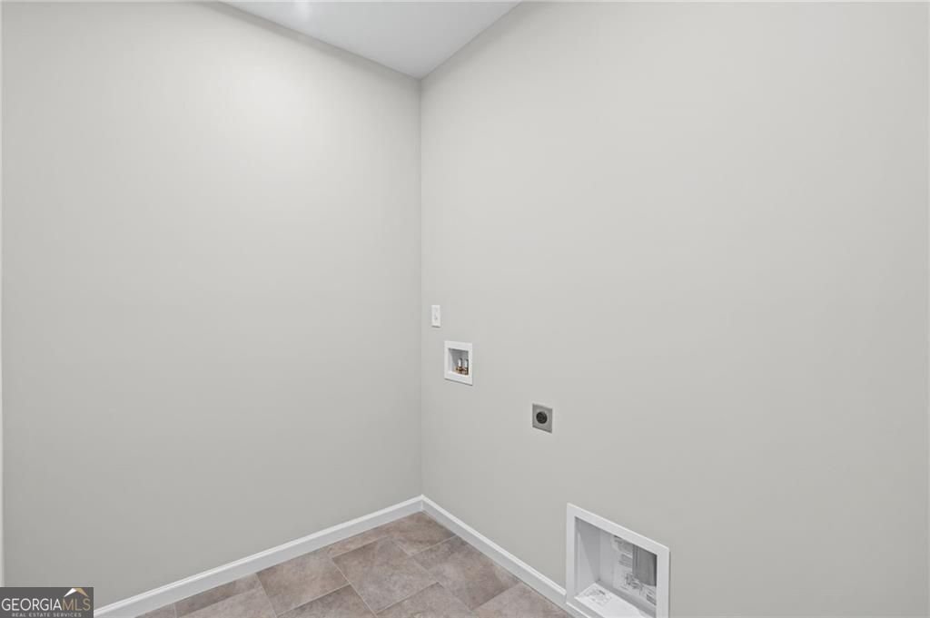 713 Crystal Lake Parkway Hoschton - Photo 24