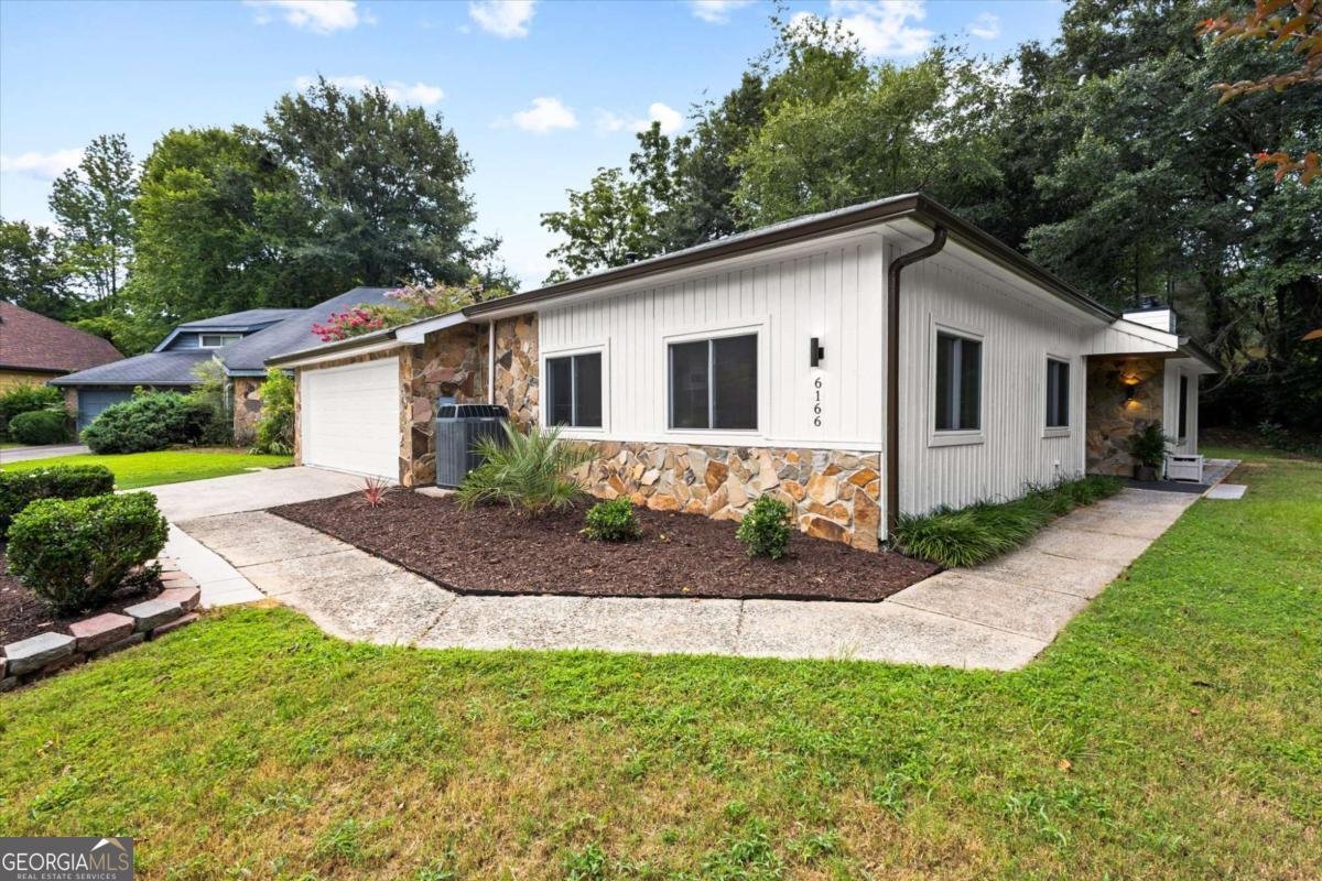 6166 Stadium Court Peachtree Corners - main photo