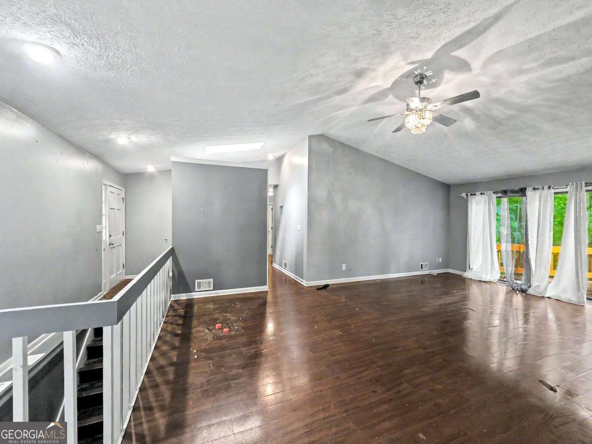 1740 Deer Run Drive Conyers - Photo 13