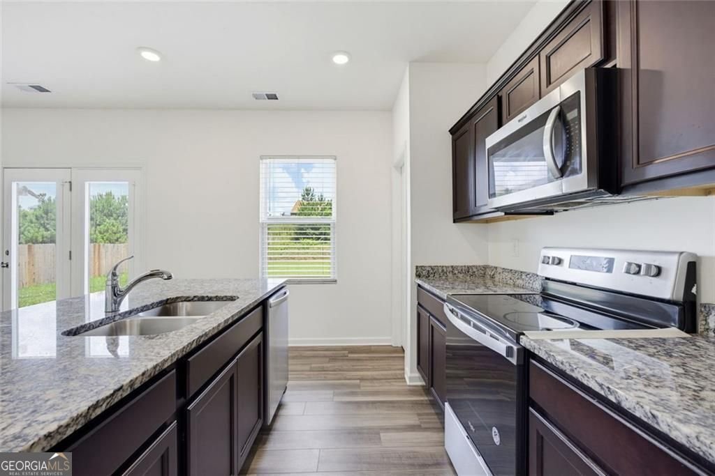 611 Revenna Way Cartersville - Photo 9