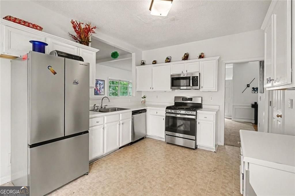 490 Bottesford Drive Kennesaw - Photo 7