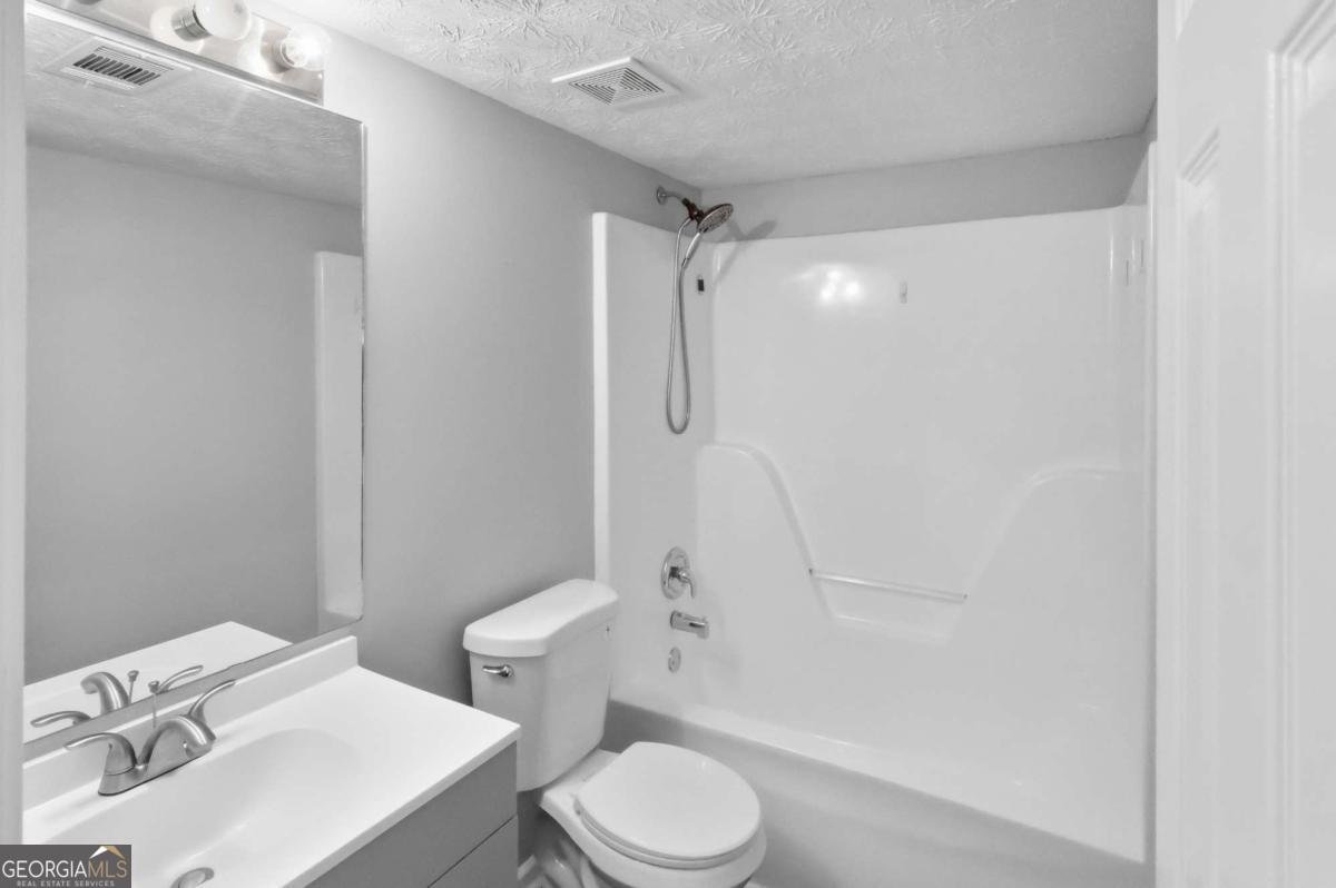 165 Syracuse Lane Covington - Photo 22