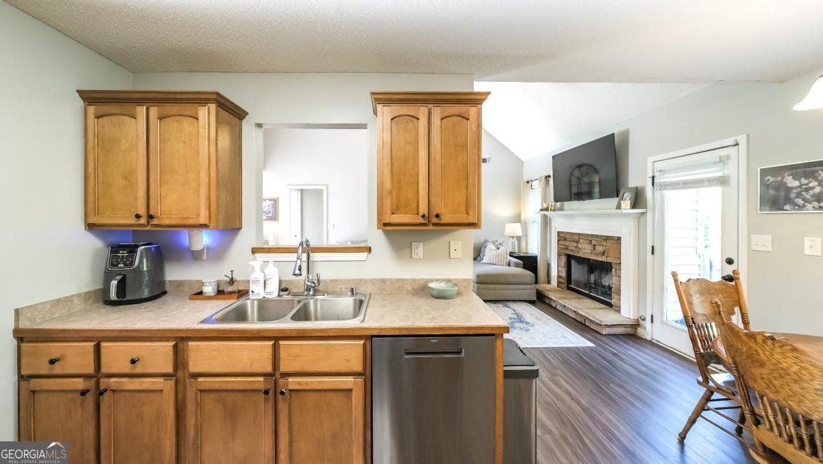 208 Oaken Bucket Drive Temple - Photo 14