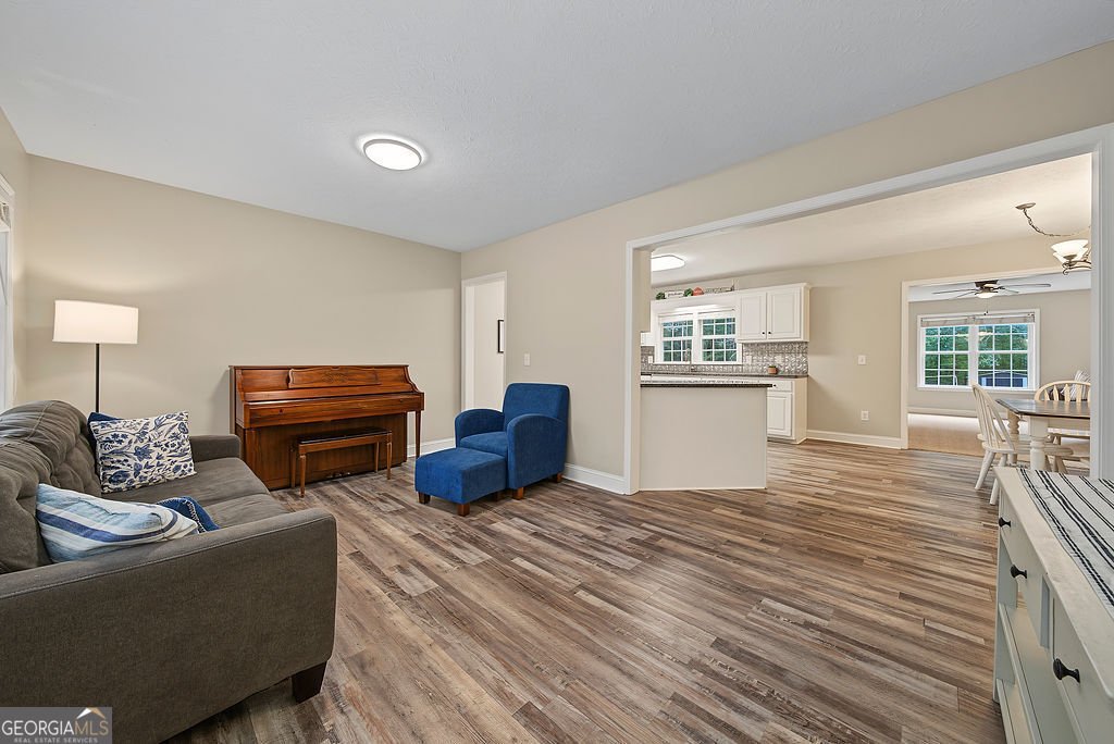 7444 Mt Vernon Road Lithia Springs - Photo 10