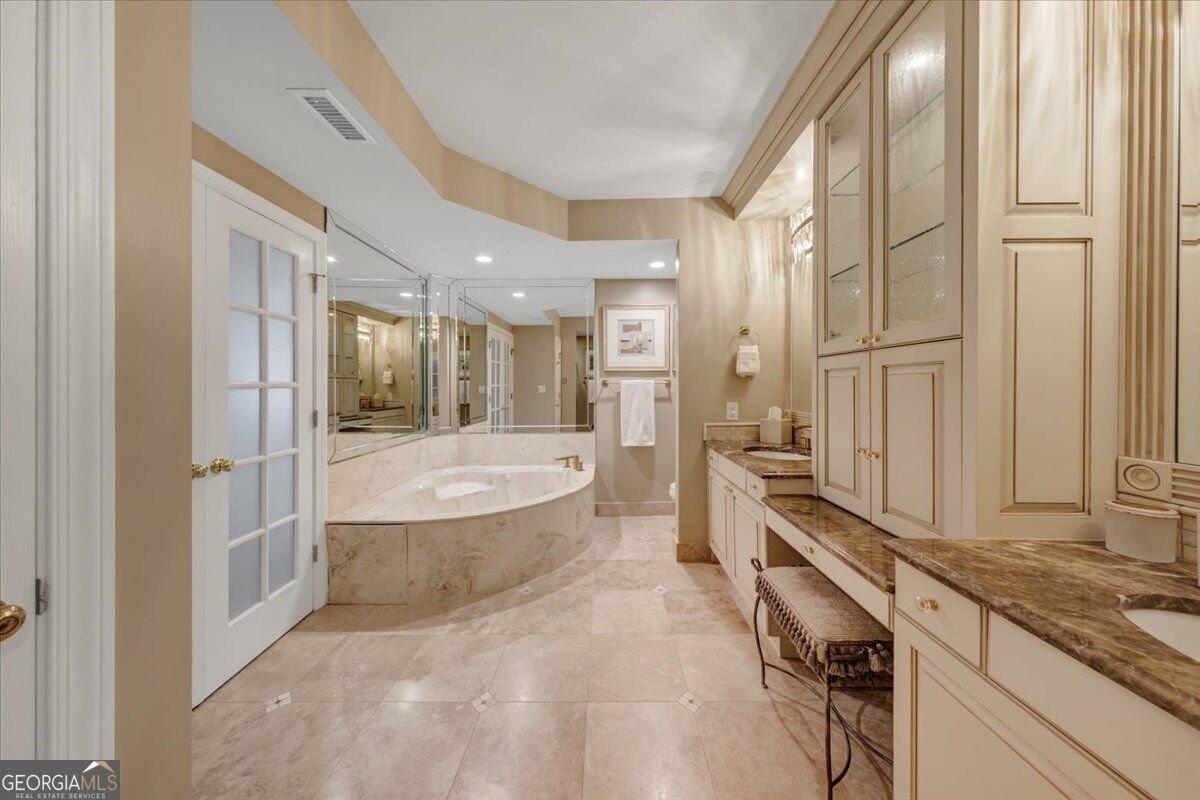 3435 Kingsboro Road Atlanta - Photo 32