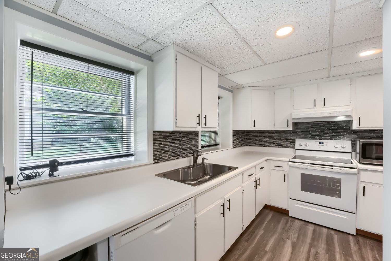 2723 Chamblee Tucker Road Atlanta - Photo 13