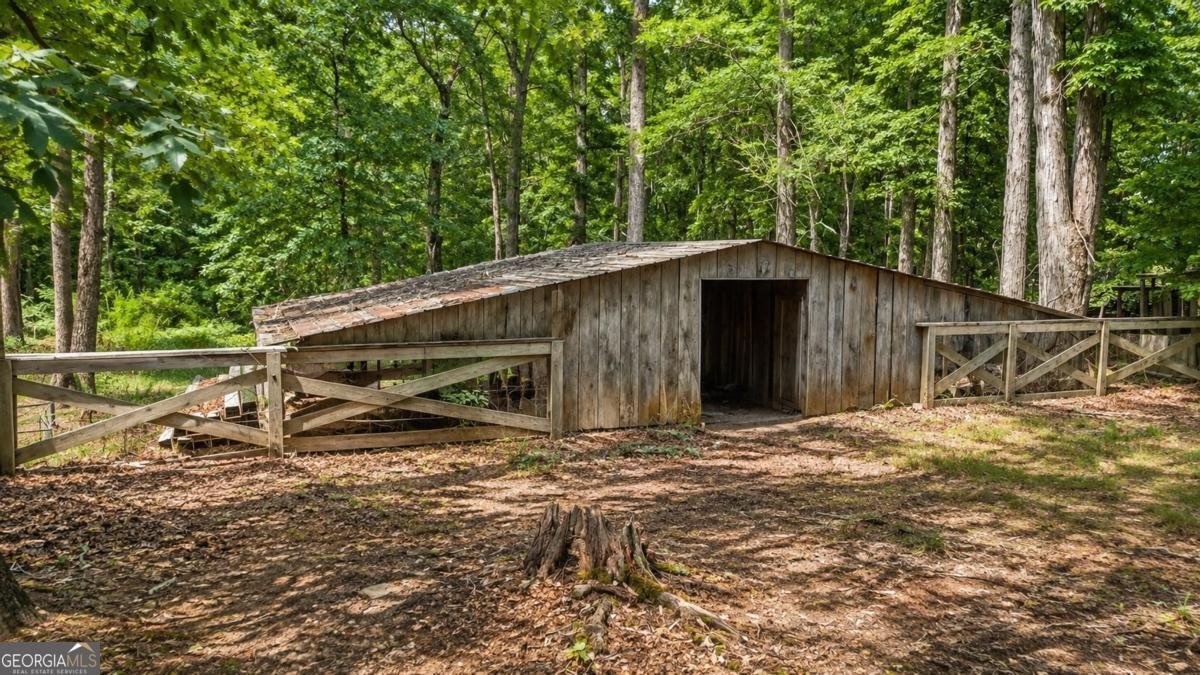2363 Rat Kinney Road Statham - Photo 10