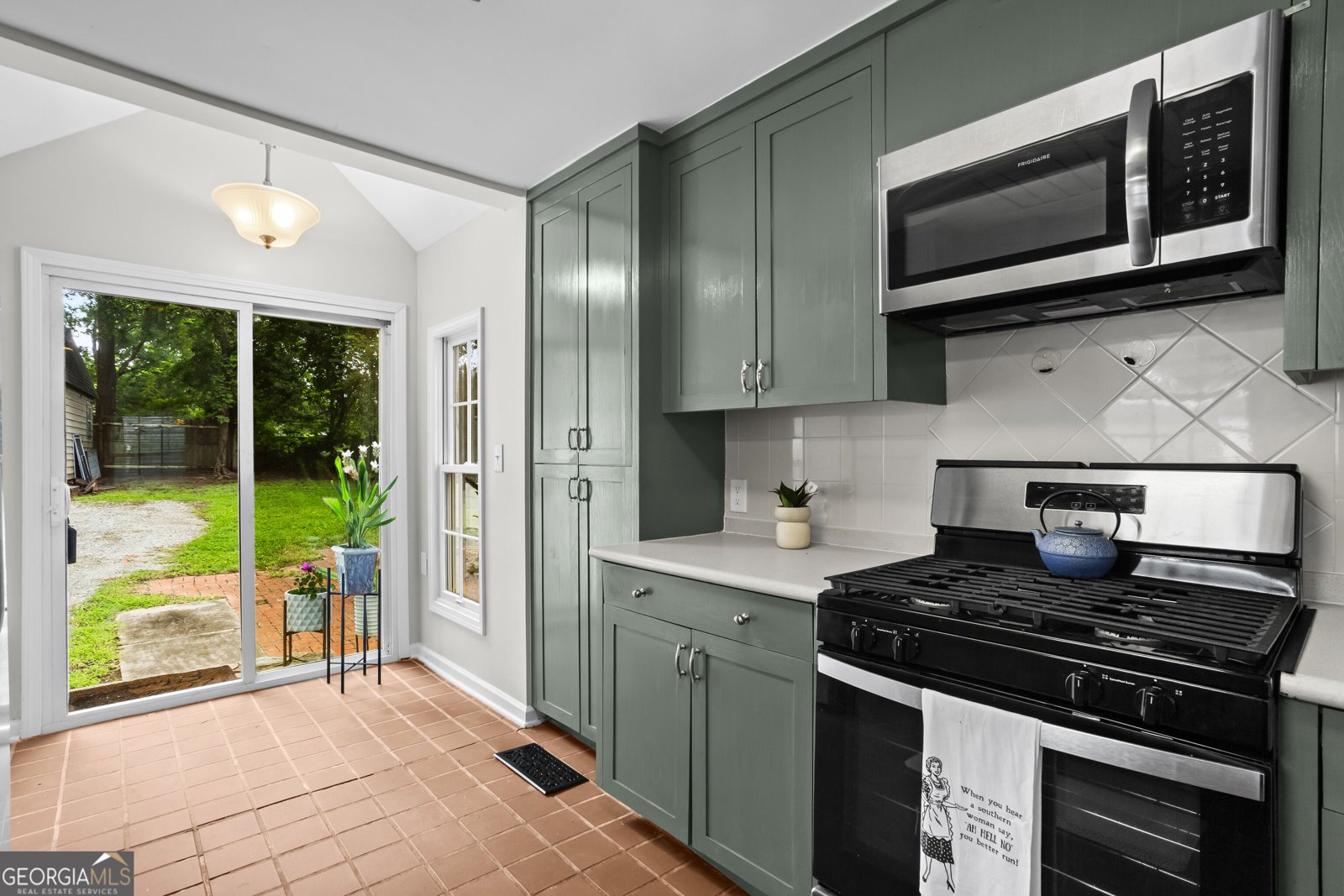 1467 Hawthorne Avenue Atlanta - Photo 9