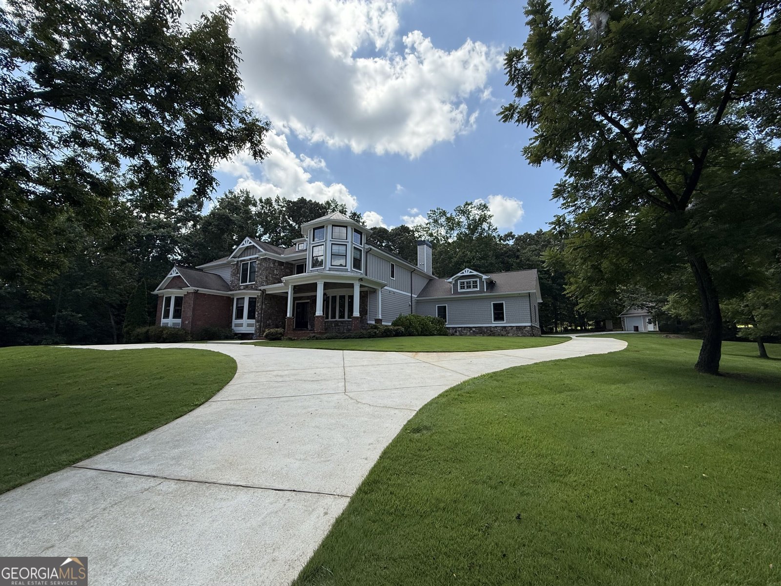 112 Overlook Circle Dawsonville - main photo