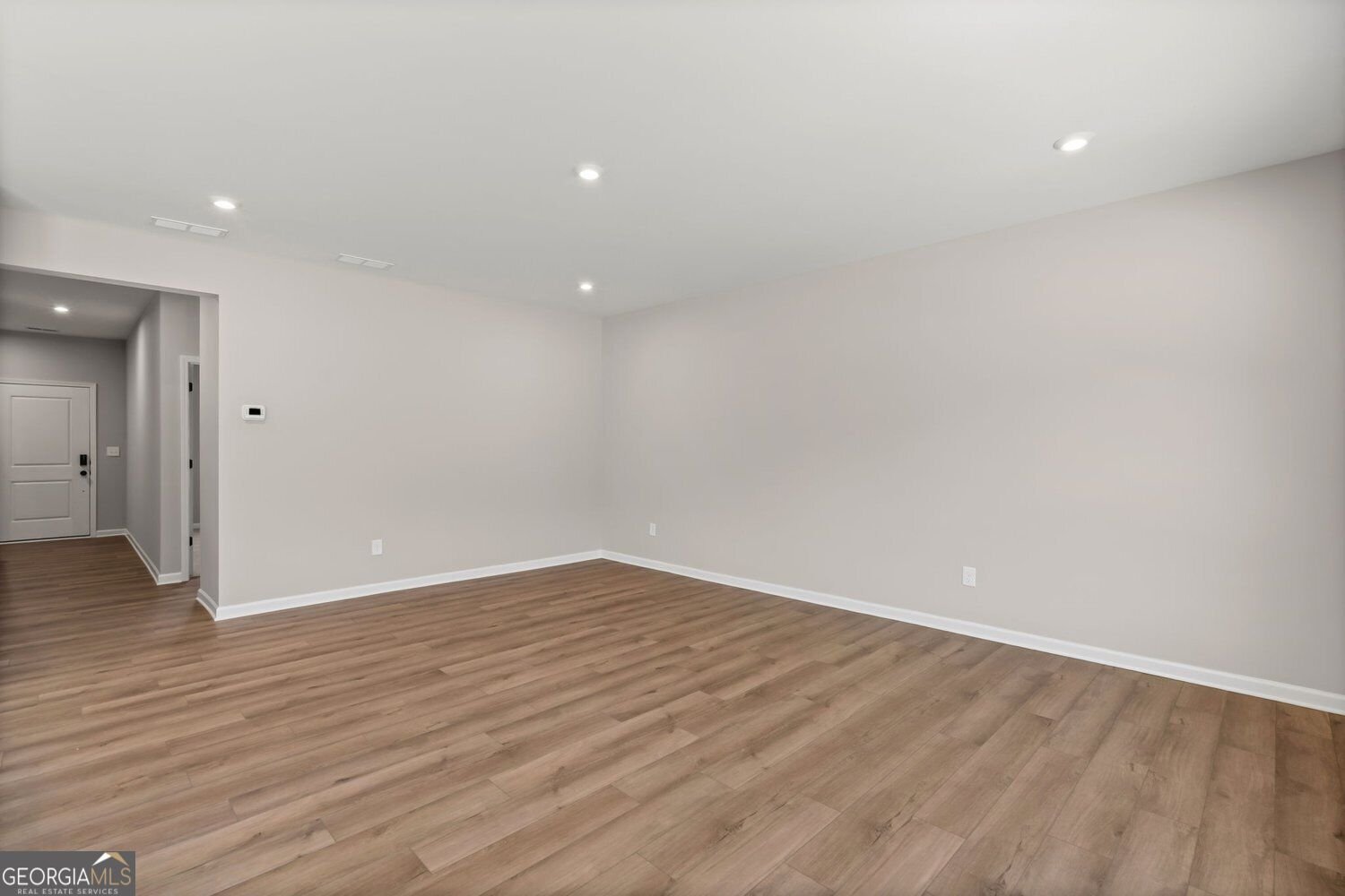 785 Crystal Lake Parkway Hoschton - Photo 12