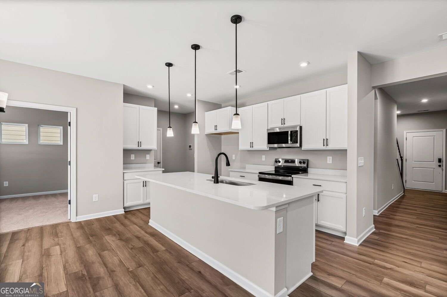 785 Crystal Lake Parkway Hoschton - Photo 15