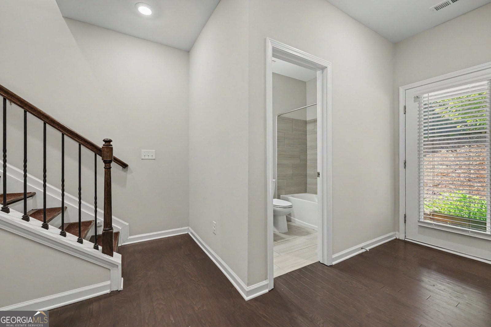 385 Provenance Drive Sandy Springs - Photo 27