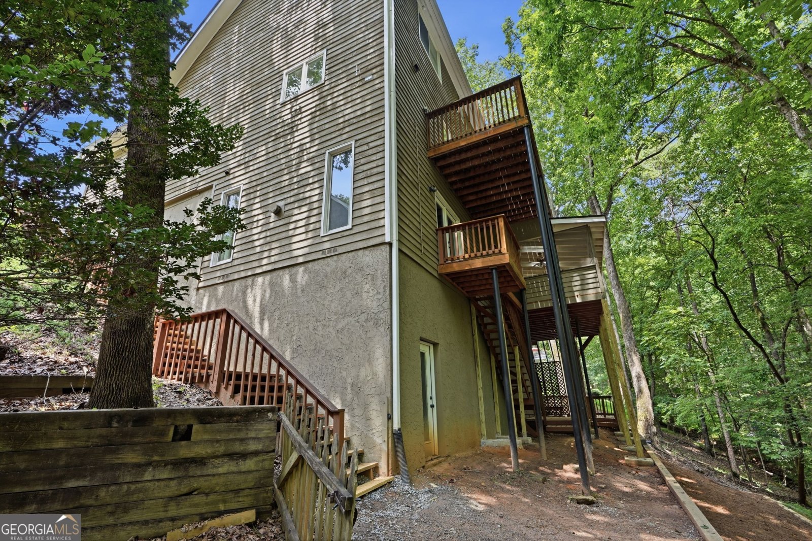 Photo 5