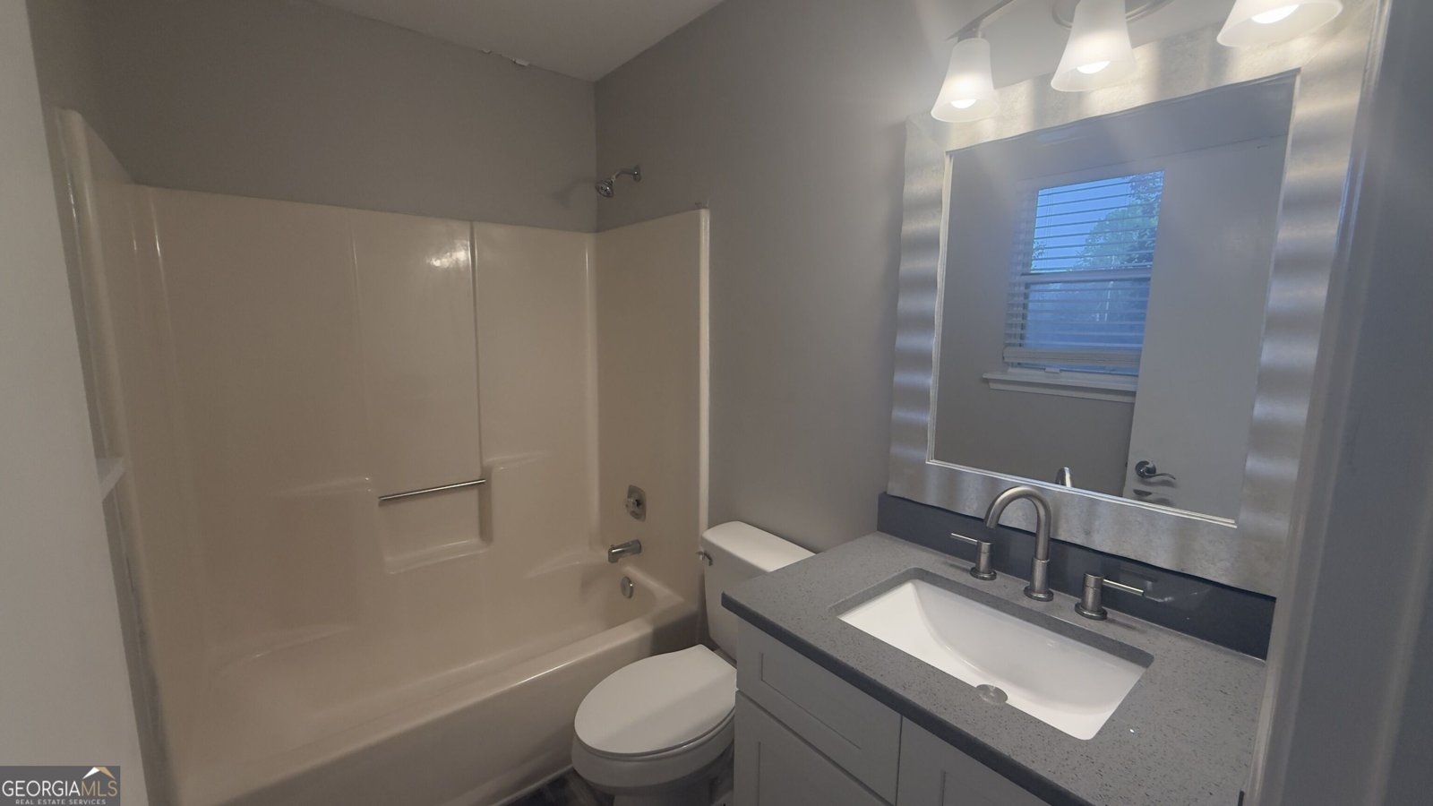 141 Hemlock Circle Lawrenceville - Photo 13