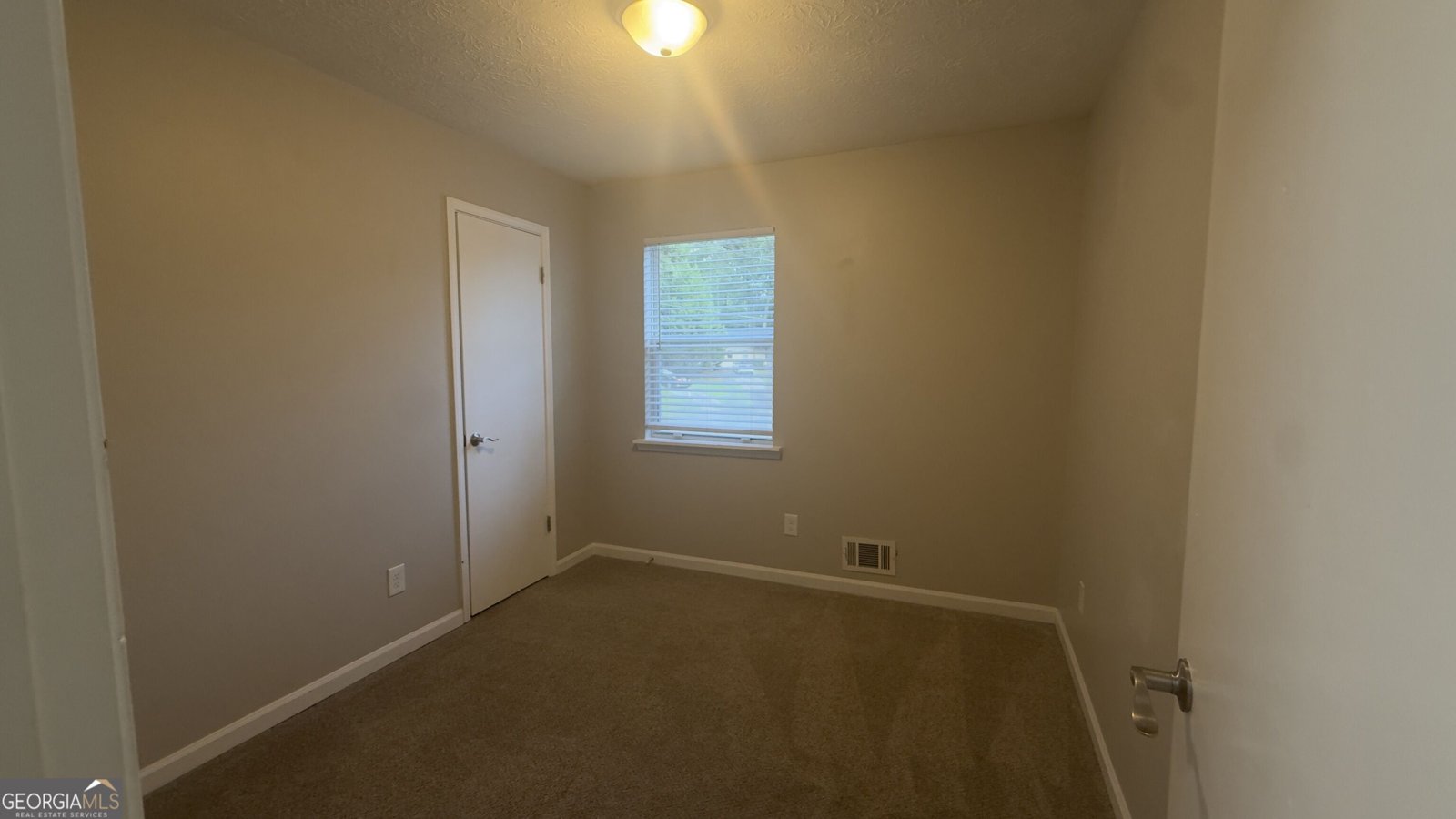 141 Hemlock Circle Lawrenceville - Photo 16