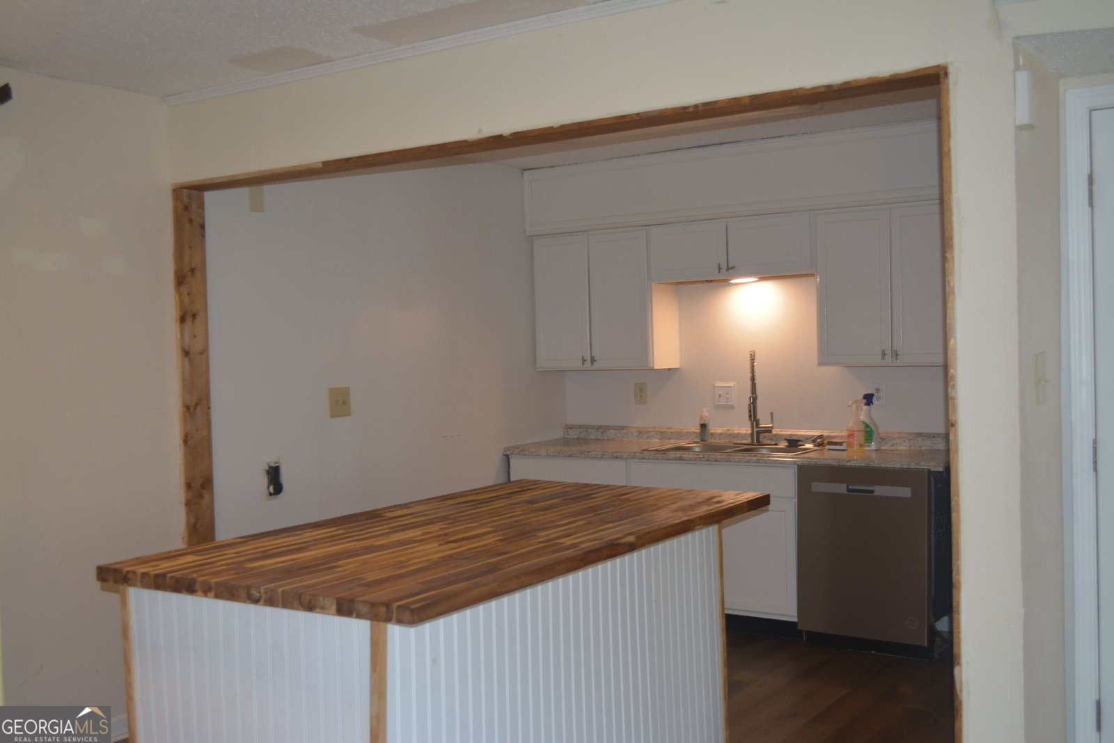 4701 Flat Shoals Road Union City - Photo 6