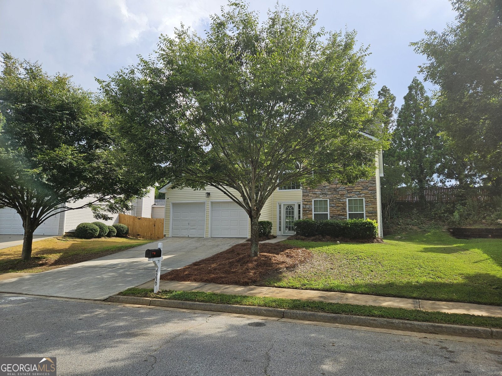 4230 Winston Circle Atlanta - main photo