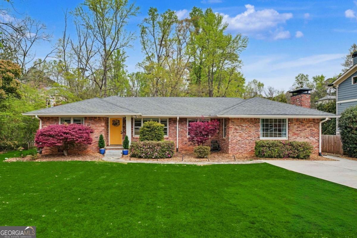 2081 Akin Drive Atlanta - main photo