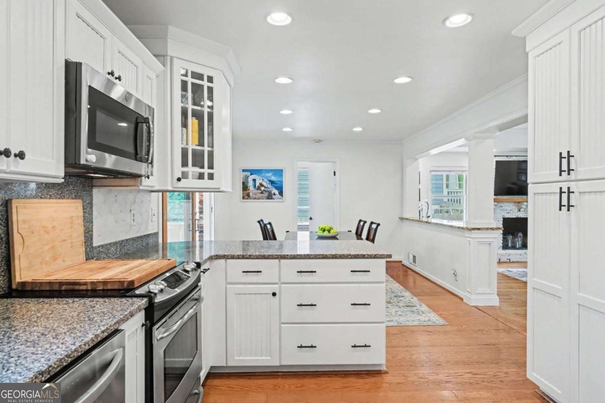 2081 Akin Drive Atlanta - Photo 15