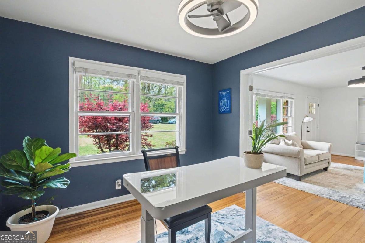 2081 Akin Drive Atlanta - Photo 8
