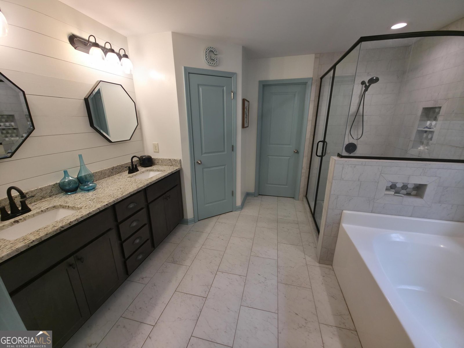 96 Oak Leaf Way Hamilton - Photo 44
